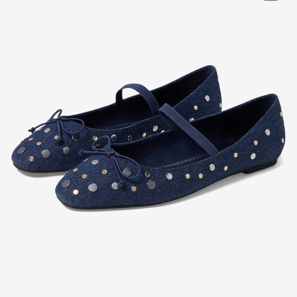 NEW IN BOX Kenneth Cole Myra Stud Flats